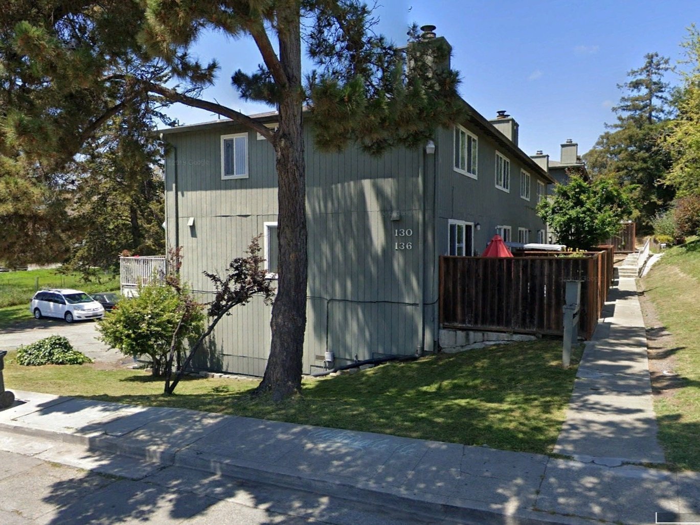 Street view of the California apartment property financed with a Fannie Mae Small loan